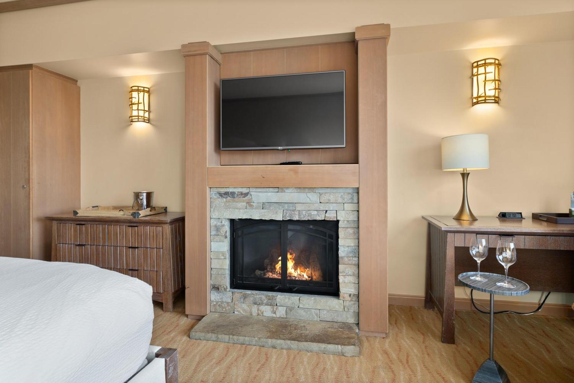 The Executive River View Unit - 5047 Apartment