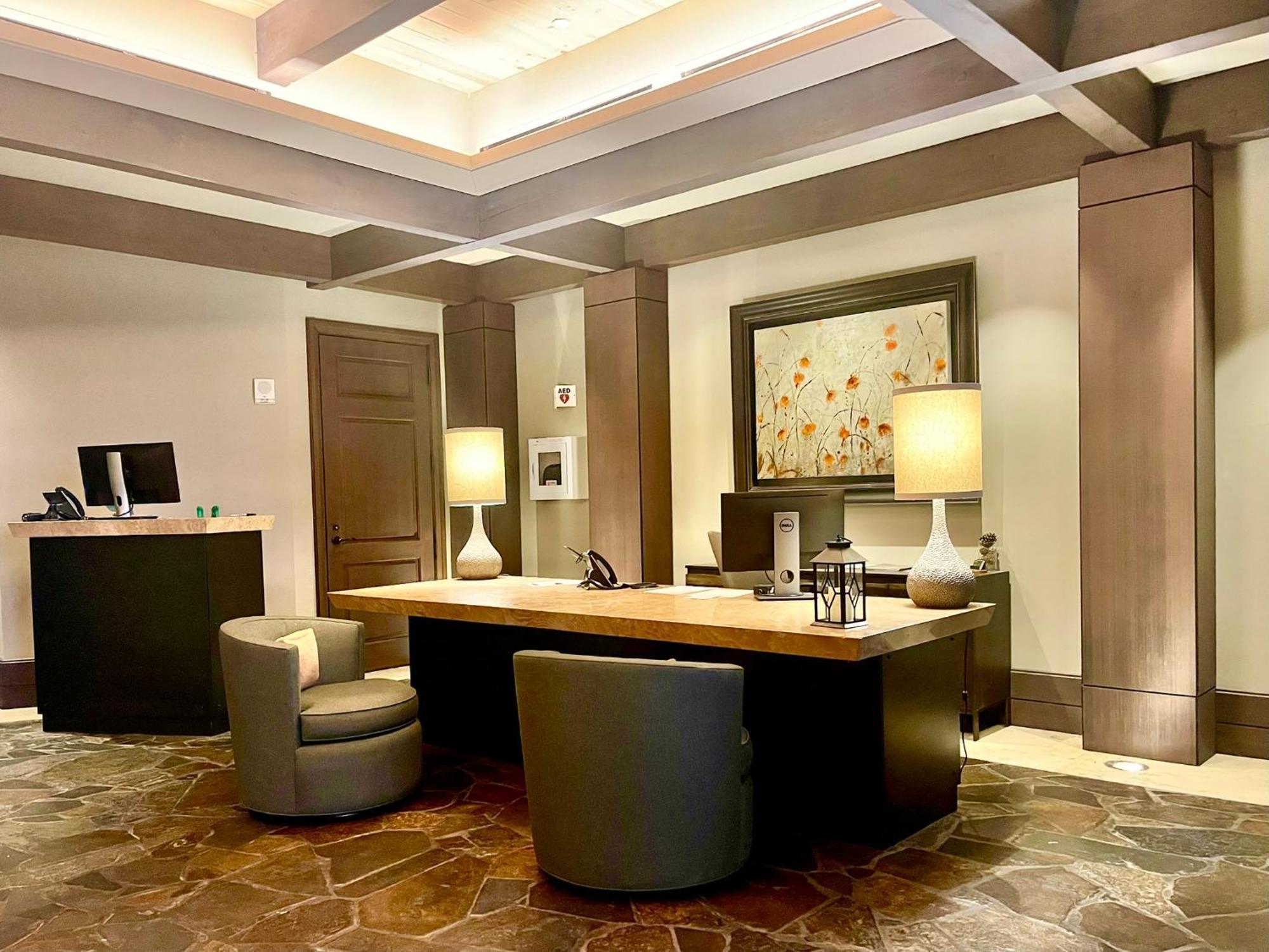 The Executive River View Unit - 5047 Apartment *