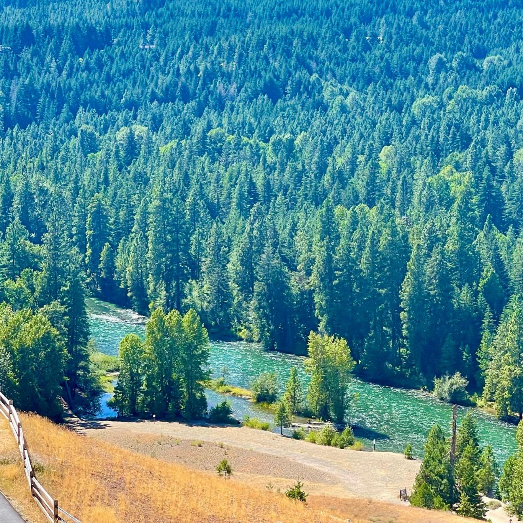 The Executive River View Unit - 5047 Cle Elum
